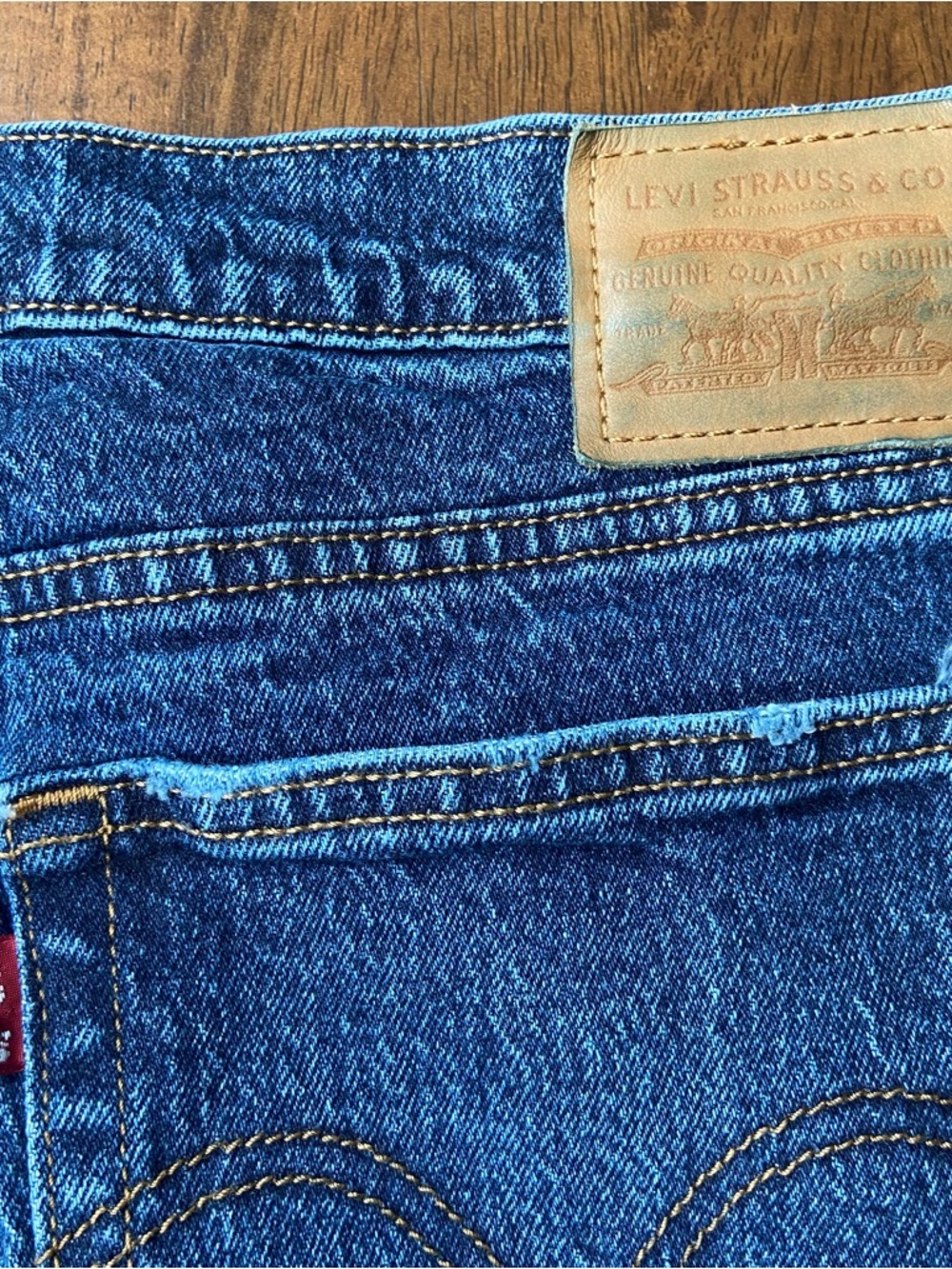 Levi's Premium Wedgie Straight Womens 32 Blue High Rise Button Fly Raw Hem Jeans - Picture 8 of 13